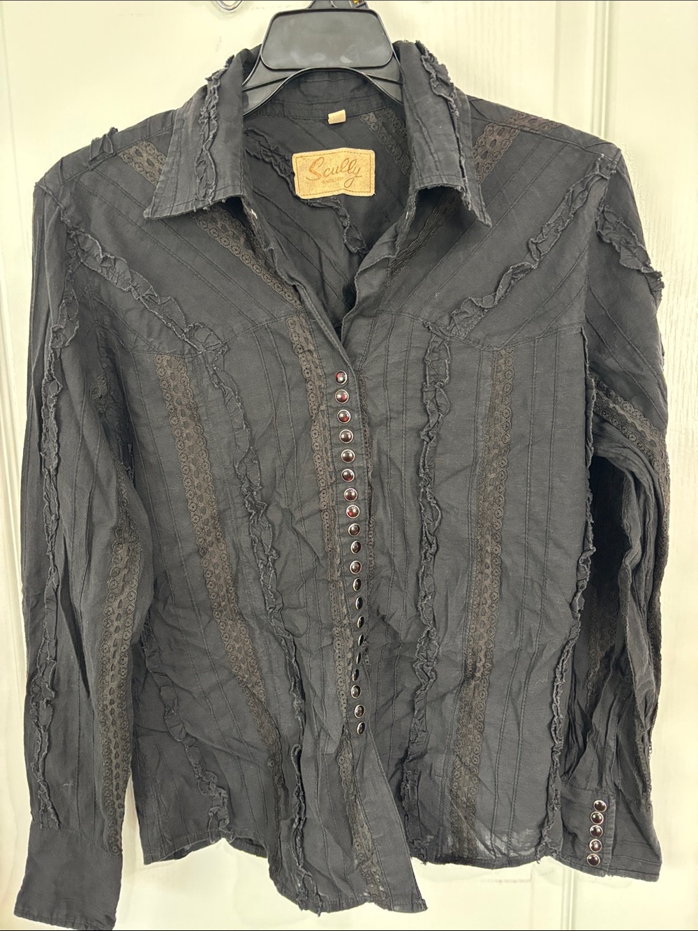 Scully Black Distressed Ruffled Button-Front Blouse sz Small